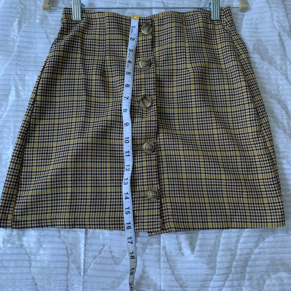 Plaid mini skirt